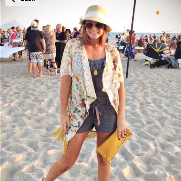 LuLaRoe Other - 💗HP💗Women’s Lularoe Lindsay Kimono NWT Blue